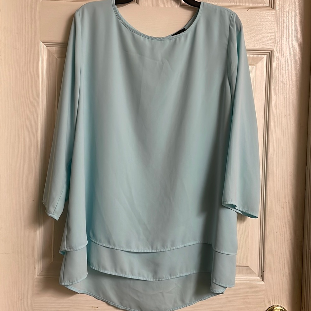 The Limited top, size XL